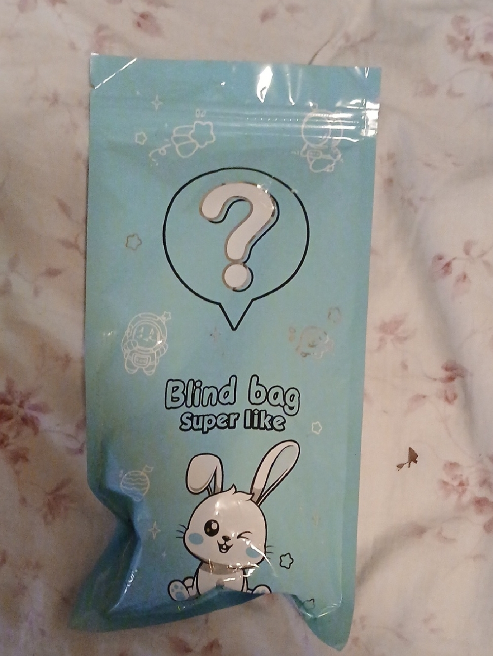 Labubu Blind Bag Super Like Cute Bunny Surprise - Light Blue Pen!!